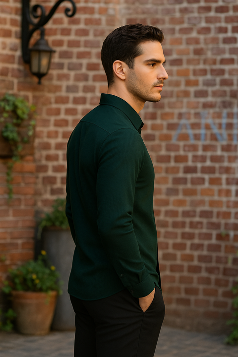 MEN'S SOLID REGULAR FIT FULL SLEEVES SHIRT- LT GREEN