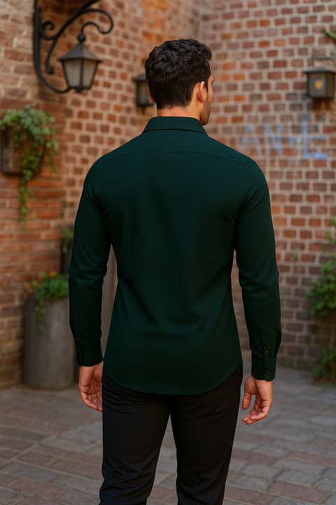 MEN'S SOLID REGULAR FIT FULL SLEEVES SHIRT- LT GREEN